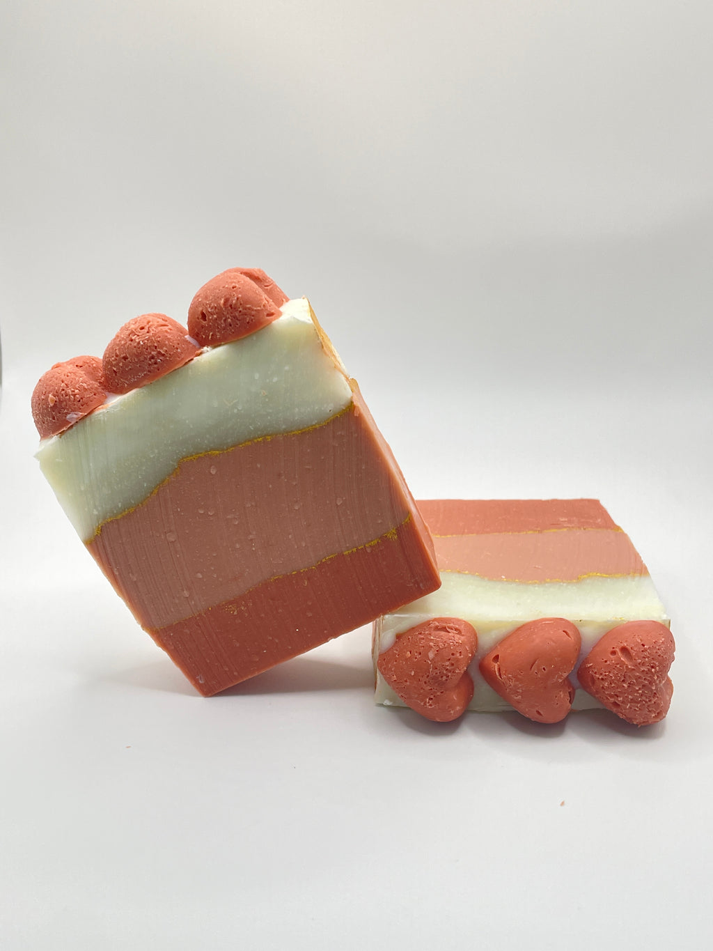 Be Mine Organic Olive Oil & Shea Butter Soap | Unscented Ombré Pink Clay Bar