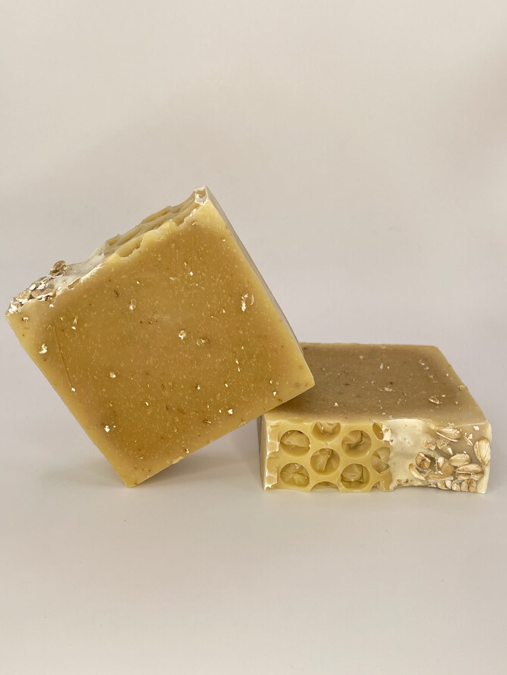 Natural Honey & Oat Soap | Light Exfoliation For Glowing Skin | Handcrafted Cold Process Soap