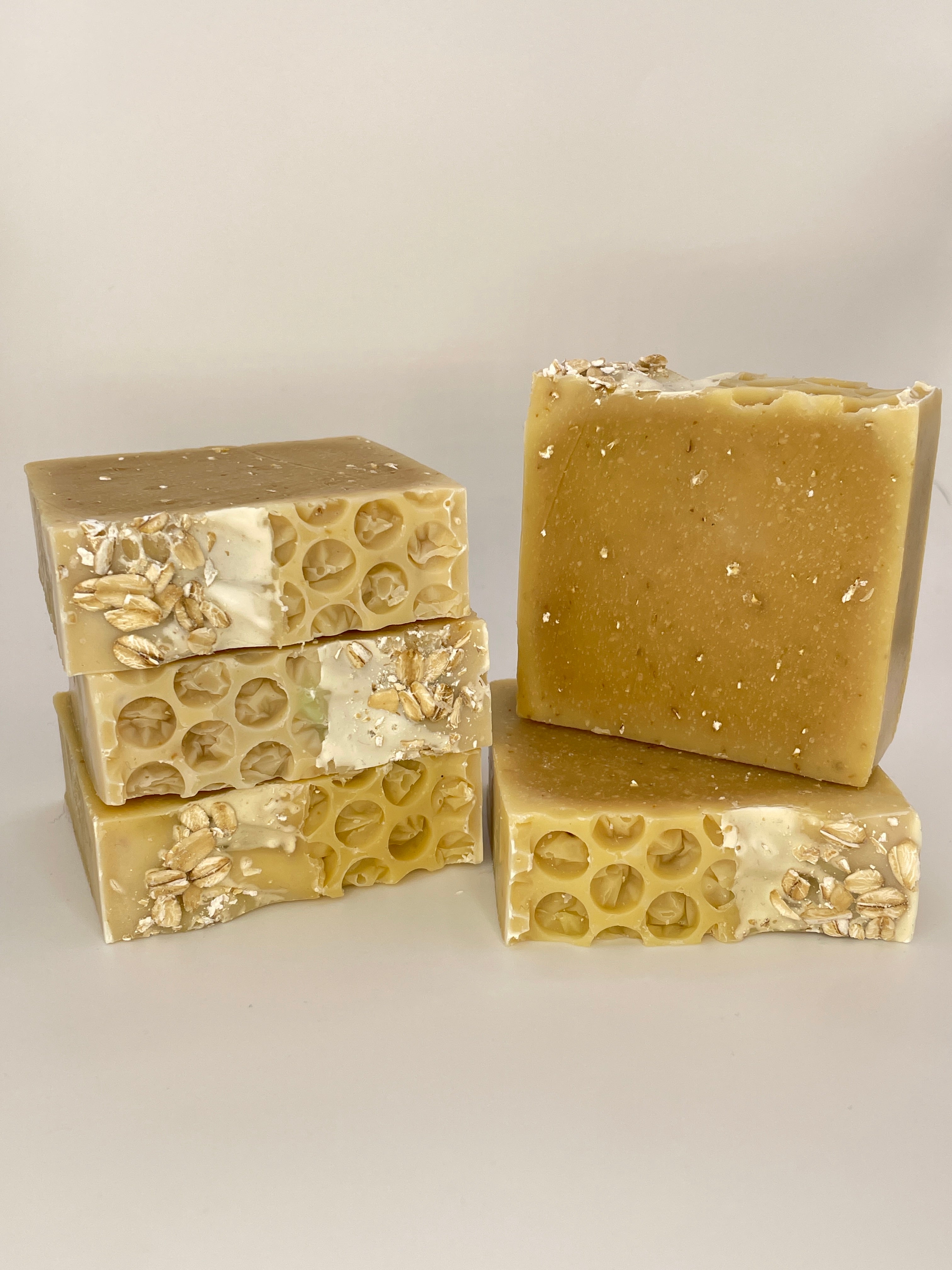 Natural Honey & Oat Soap | Light Exfoliation For Glowing Skin | Handcrafted Cold Process Soap