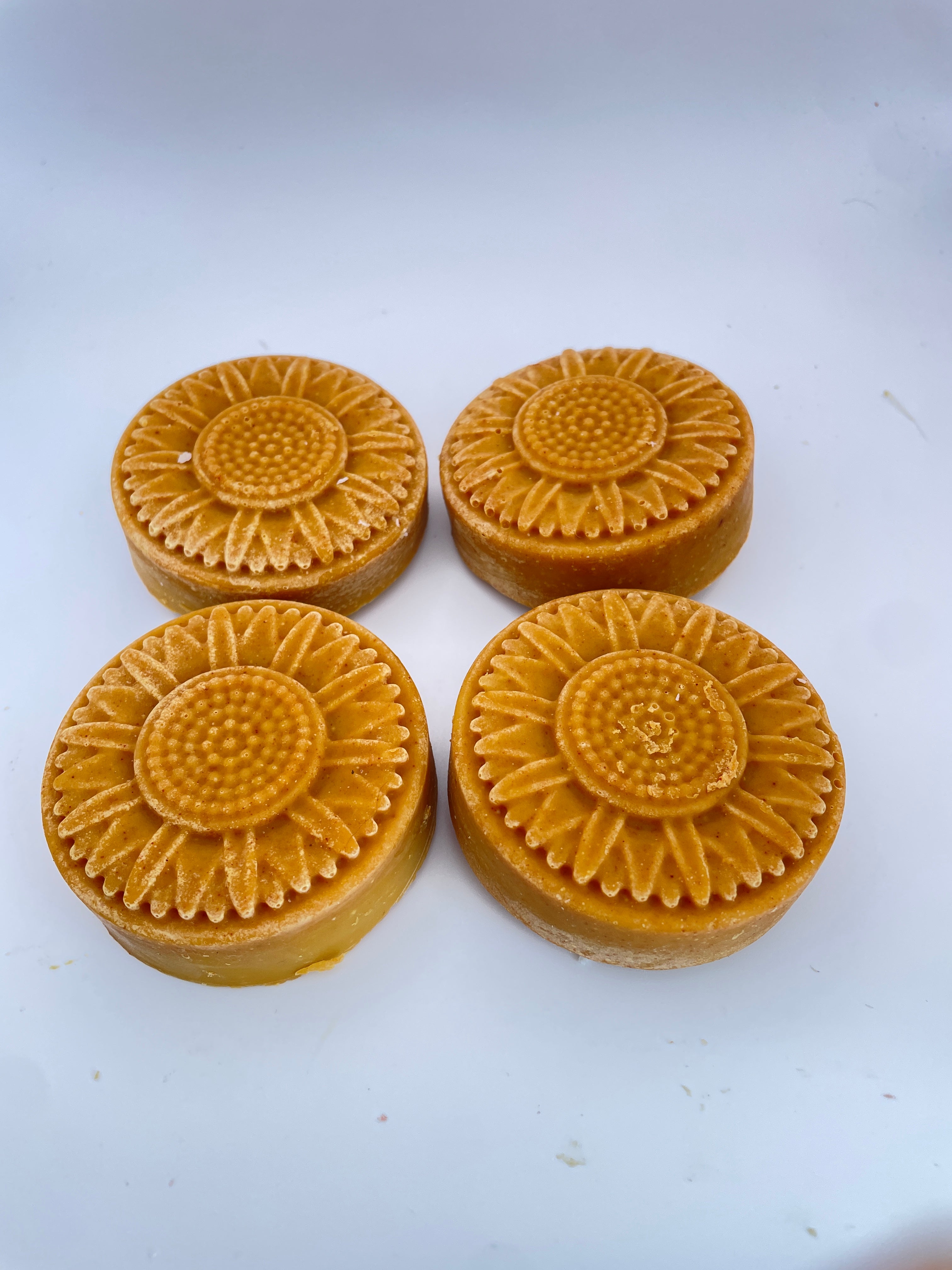 Face Bar Golden Root Turmeric Cold Process Soap | Jojoba Oil | Unscented
