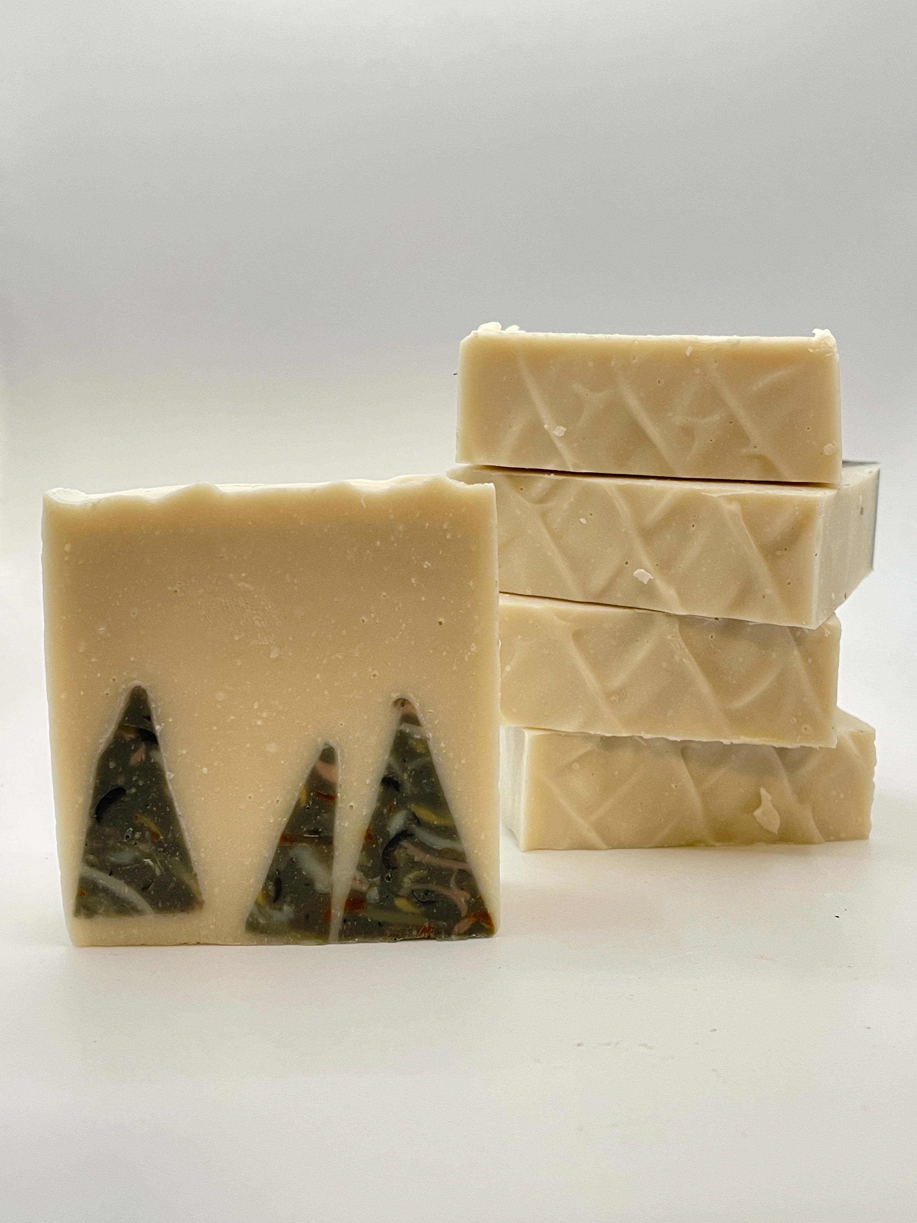 O’ Christmas Tree French Green Clay Soap Bar with Pine Tree Design – Cold Process & Natural