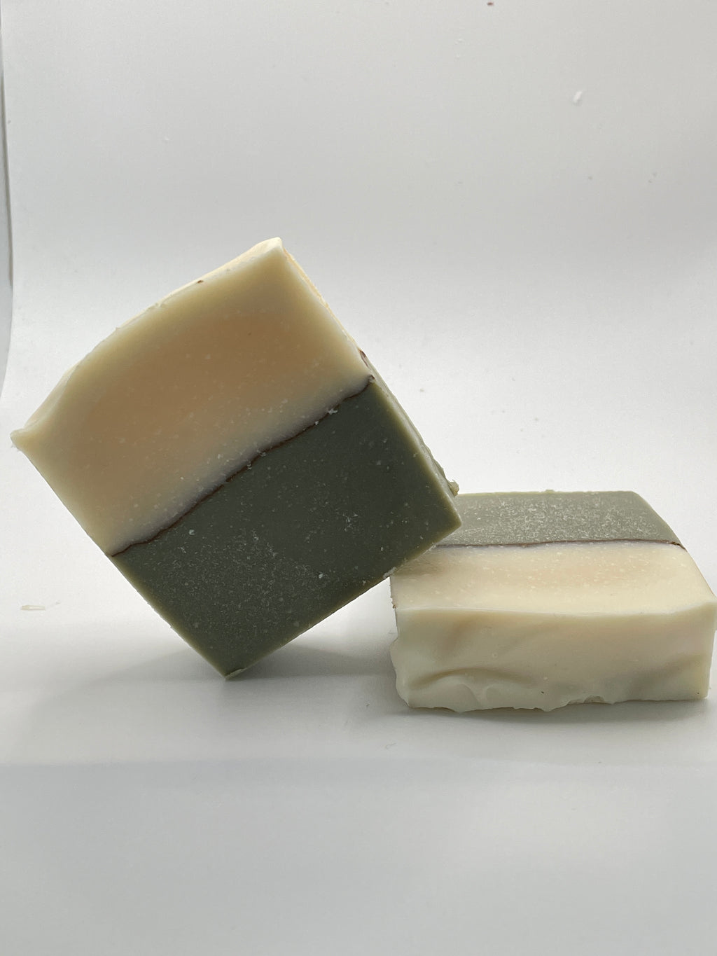 Woods Handmade Cold Process Soap Bar | Forest Scented Essential Oil Blend | Natural Skincare | Organic Shea Butter